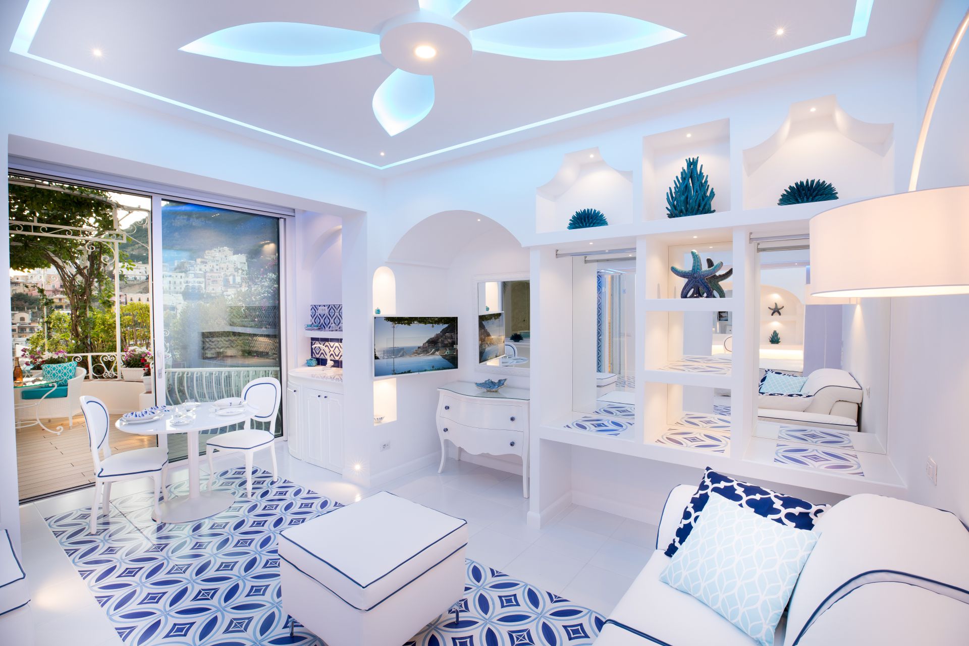 Modern Suite
