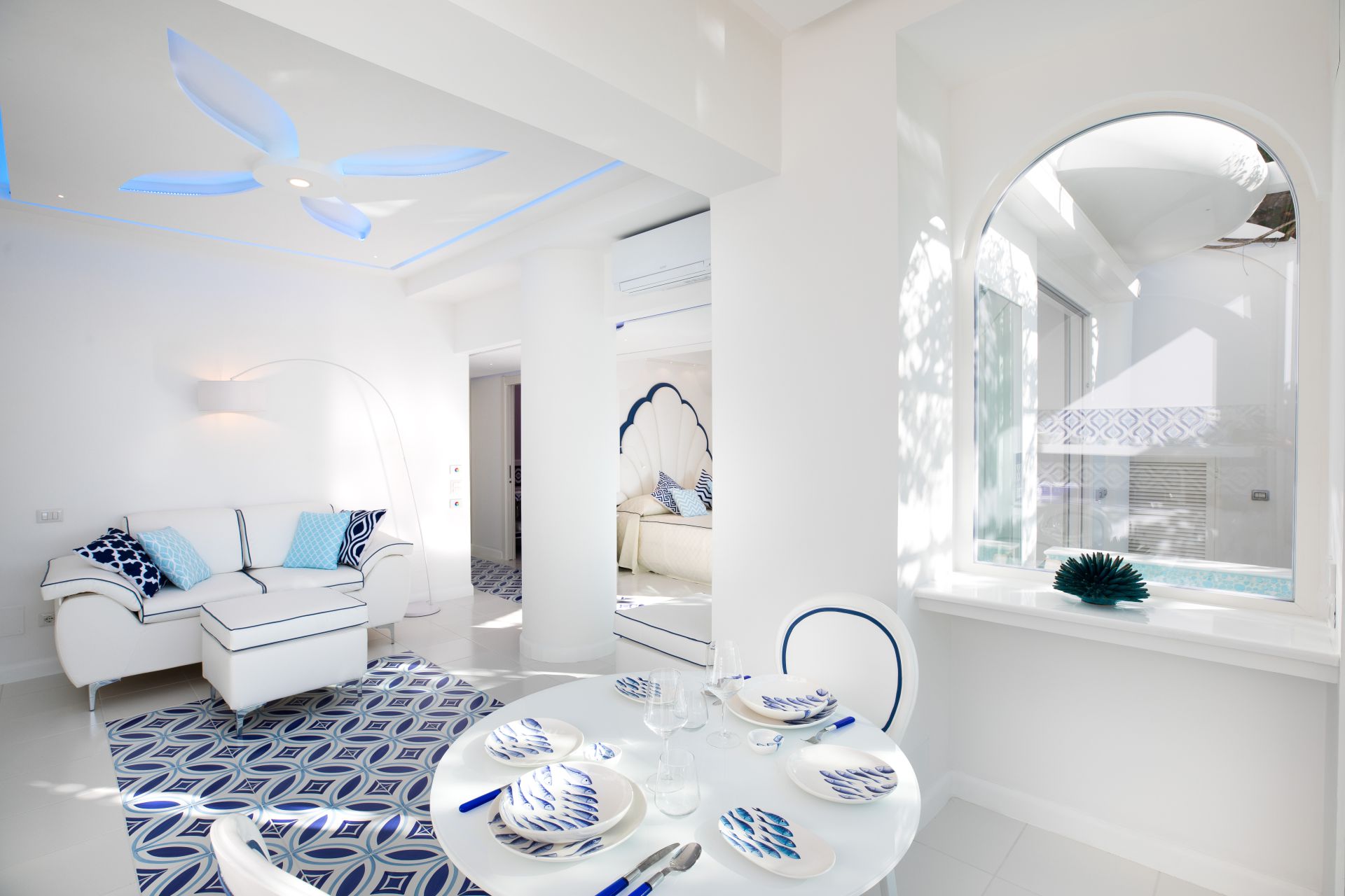 Modern Suite