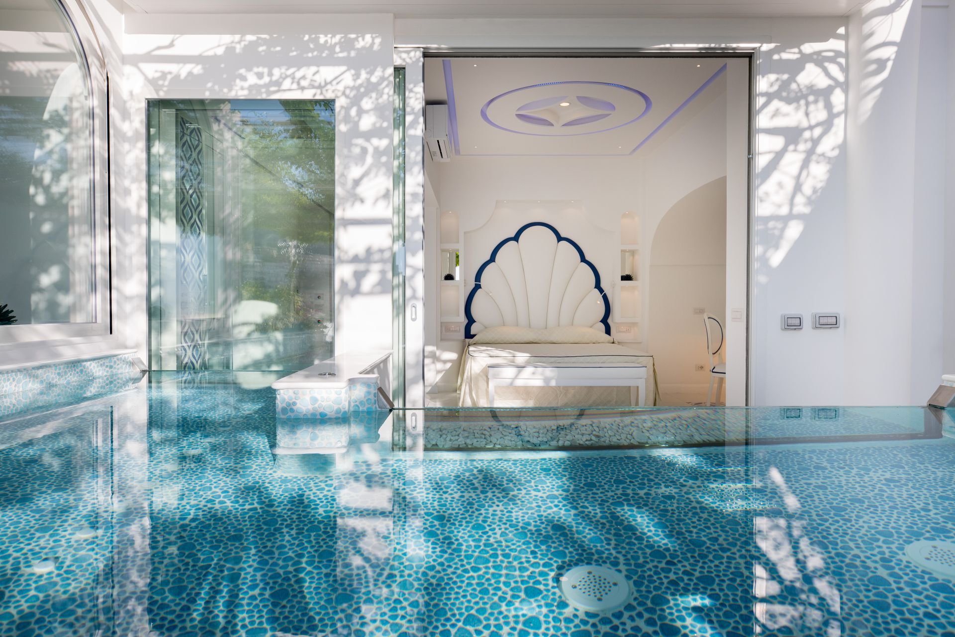 Modern Suite