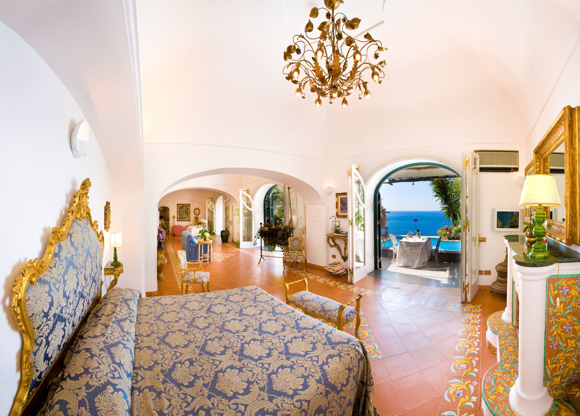 Modern Suite
